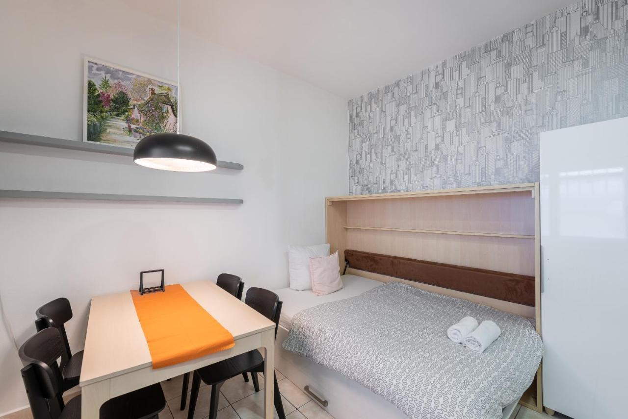 Lotus Apartment Praha Exteriér fotografie